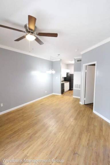 Main picture of Edgecreek Condominiums