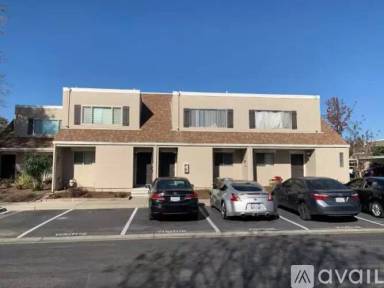 Main picture of 2312 Olivegate Ln