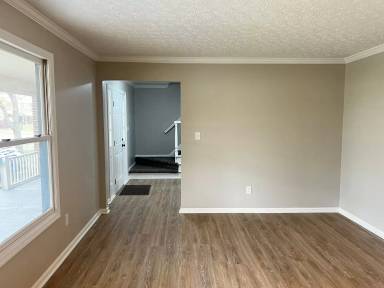 Main picture of 2223 Olde Sawmill Blvd