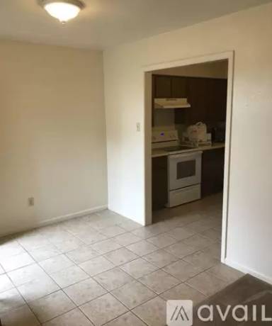 Main picture of 2815 Longmire Dr