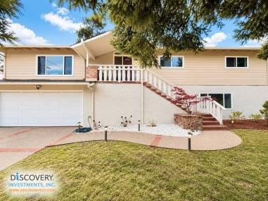 Main picture of 125 Elysian Fields Dr