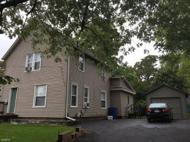 Main picture of 416 Eldred St
