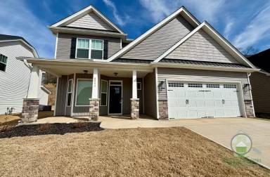 Main picture of 8043 Gladeside Way