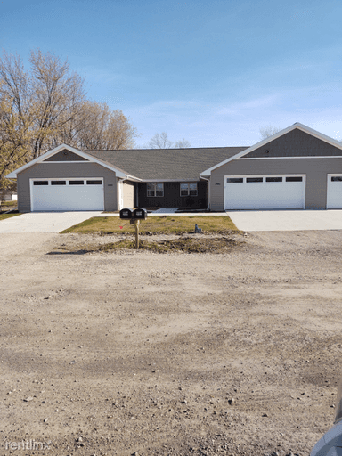 Main picture of 2400 Welhouse Dr