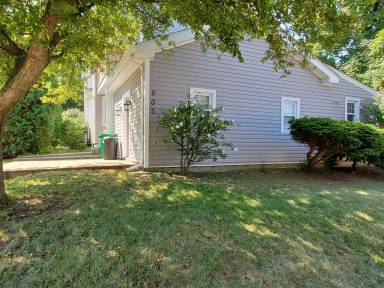 Main picture of 805 Hamilton St