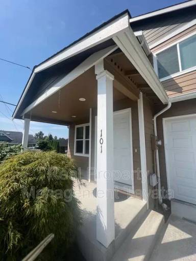 Main picture of 289 15th St