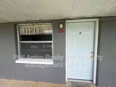 Main picture of 214 N Chestnut Rd