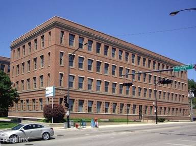 Main picture of 4801 N Ravenswood Ave