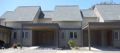 Main picture of 812 SW Maple Tree Dr