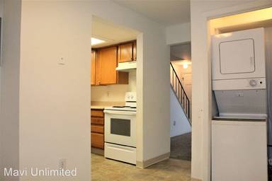 Main picture of 7330 Tennyson St