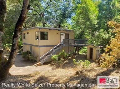 Main picture of 8001 E Side Potter Valley Rd