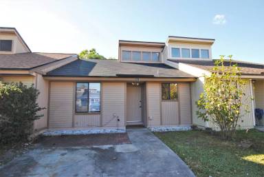 Main picture of 2416 Seabury Pl N