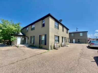 Main picture of 2409 13th St