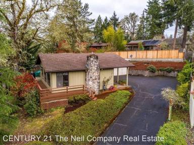 Main picture of 73 N River Dr