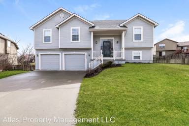 Main picture of 8005 NE 109th Ter