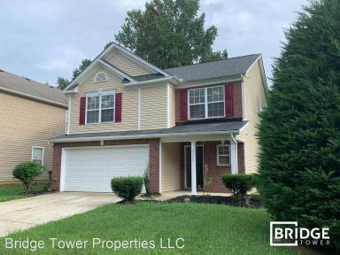 Main picture of 3131 Kayla Ln