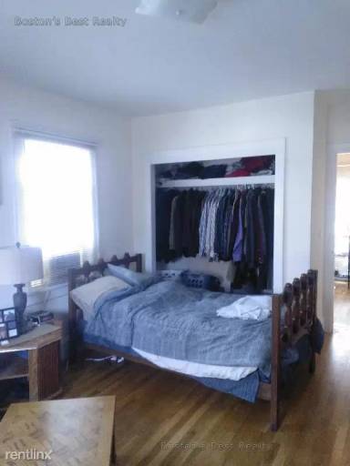 Main picture of 136 Chiswick Rd