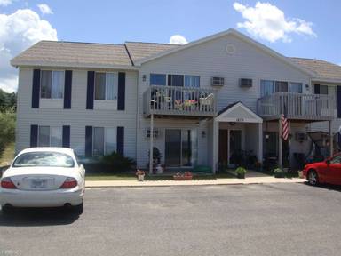 Main picture of 1875 Knoll View Dr