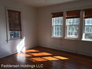 Main picture of 3220 Blaisdell Ave