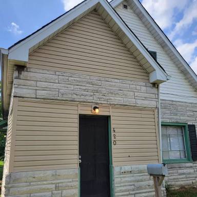 Main picture of 420 N Colorado Ave