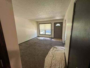 Main picture of 3812 SW 3rd St