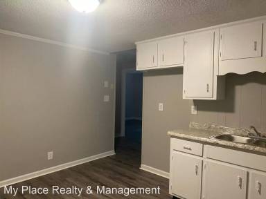 Main picture of 418 Circle Dr