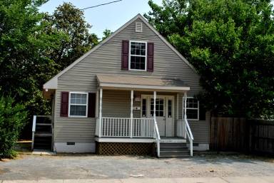 Main picture of 321 E Vine St