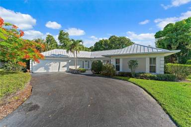 Main picture of 3441 SE Court Dr