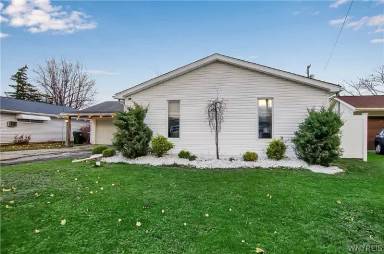 Main picture of 31 Michele Dr