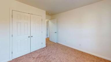 Main picture of 106 Camden Wood Pl