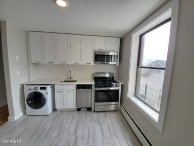 Main picture of 168 Clinton Ave