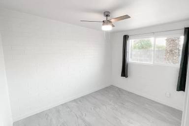 Main picture of 1127 N Harold St