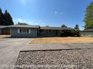 Main picture of 128 NW 24th St