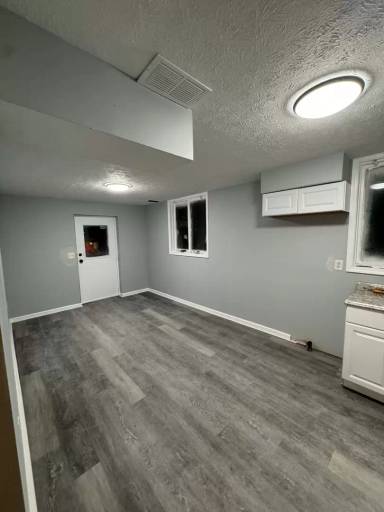 Main picture of 416 Harrison Ave