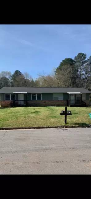 Main picture of 665 Aubrey Dr