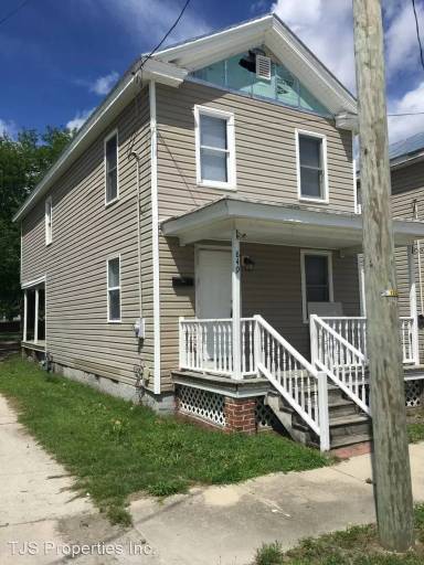 Main picture of 851 Pasteur St