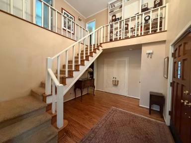 Main picture of 36 Augusta Ln