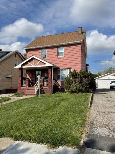 Main picture of 13717 Maplerow Ave