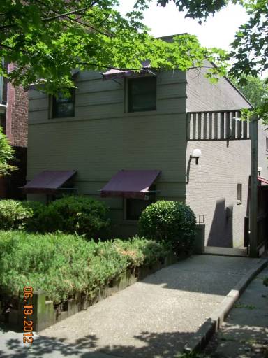 Main picture of 2513 Stuart Ave