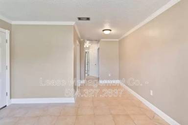 Main picture of 7226 Warfield St