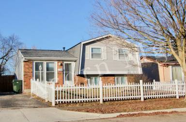 Main picture of 2470 Jeri Ave