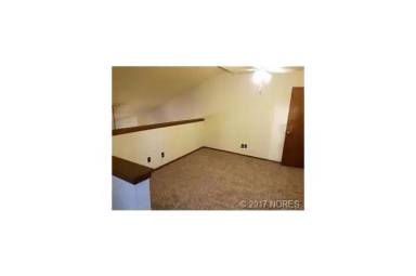 Main picture of 6737 S Peoria Ave