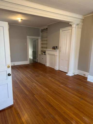 Main picture of 114 S West St