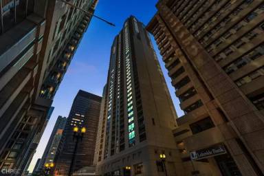 Main picture of 200 North Dearborn Condos