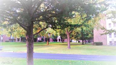 Main picture of CherryVale Apartments