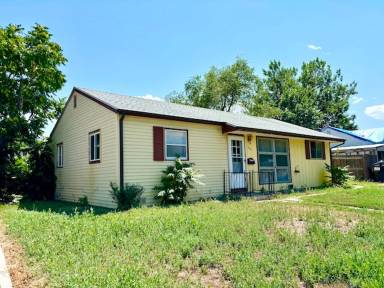 Main picture of 850 Lima St