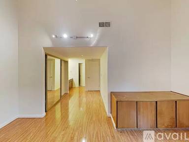 Main picture of 7141 Rouse Ct