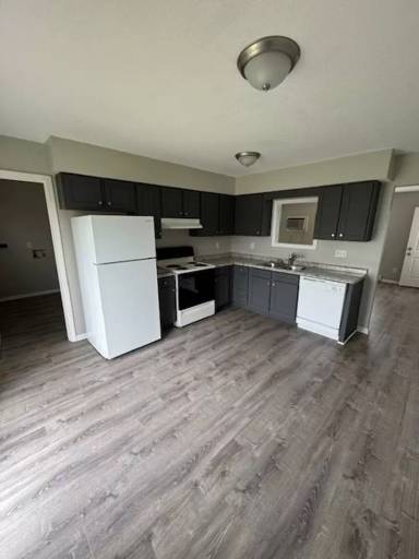 Main picture of 101 Garden Dr