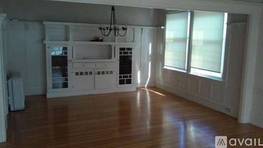 Main picture of 1794 Hayes St
