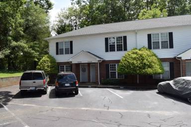 Main picture of 1224 14th St NE